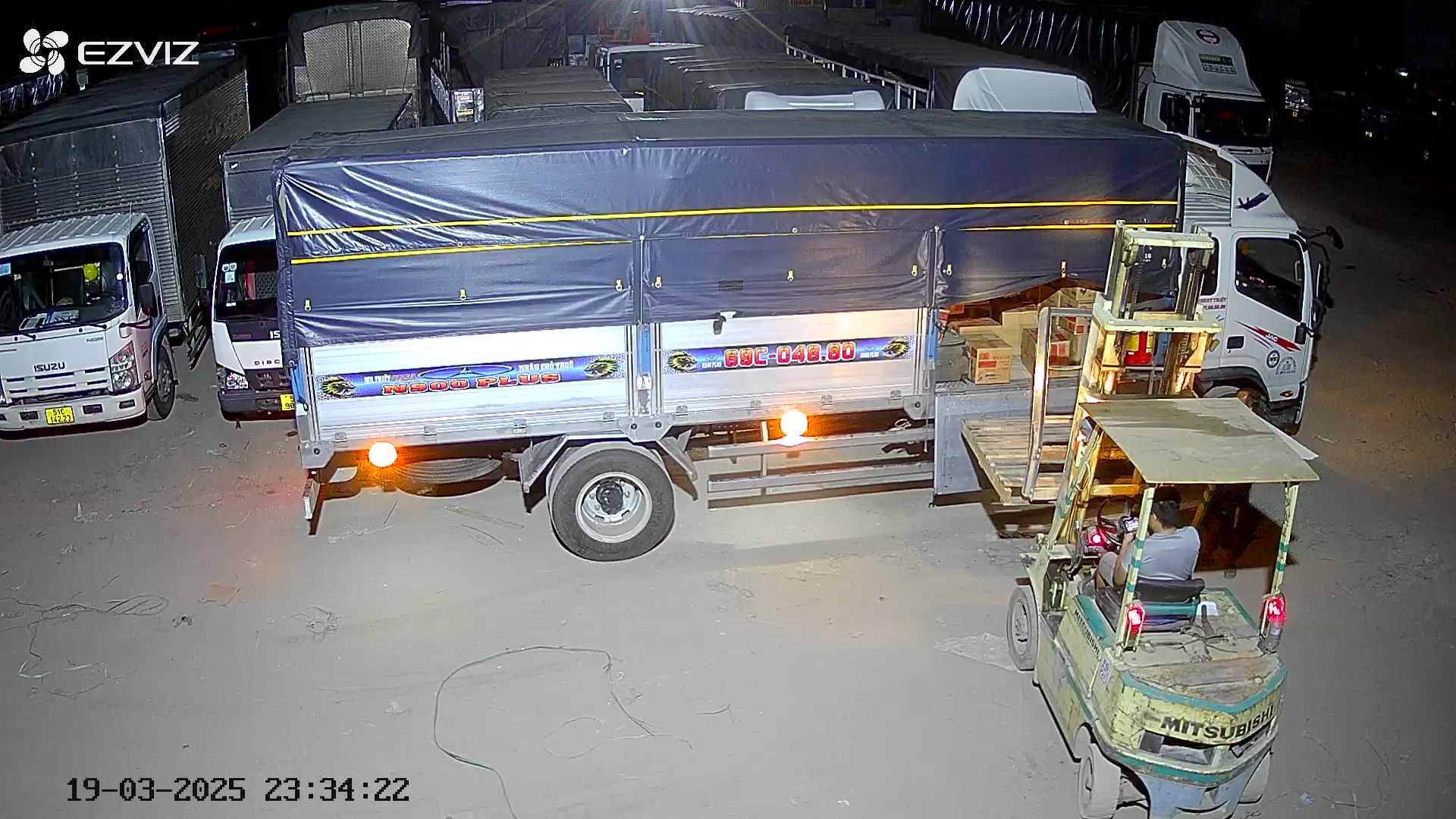 Vận chuyển hàng hoá từ Hà Nội đi Nghệ An Van-chuyen-hang-hoa-tu-HN-di-Nghe-An